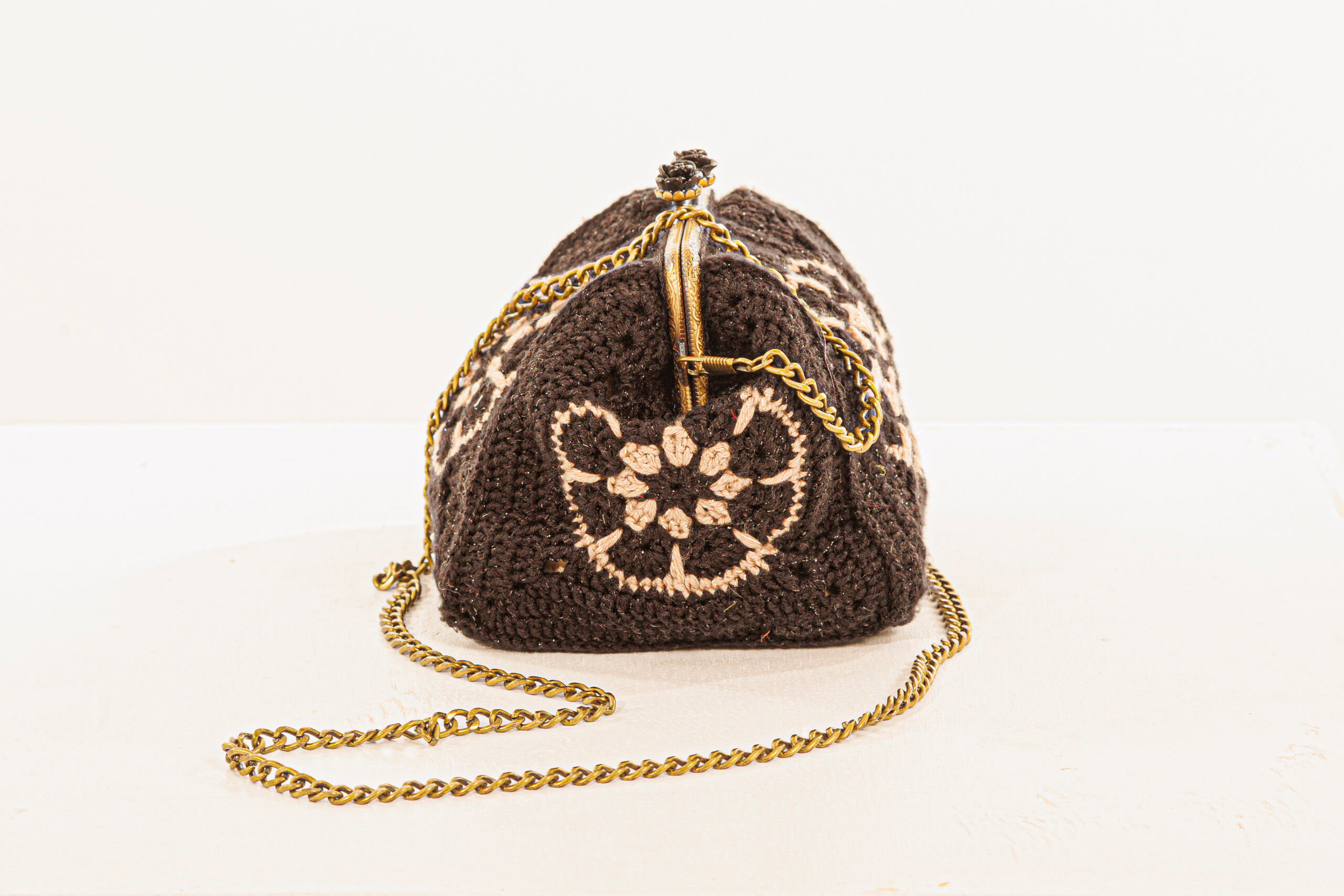 Borsa all'uncinetto Fiore Notturno